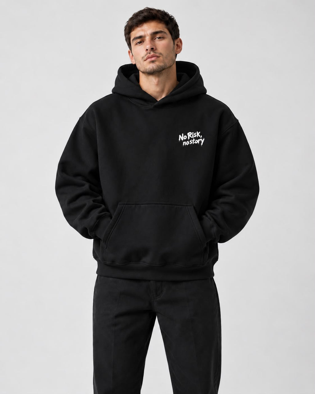 Hoodie Spoon Kid noir NO TIME, vue de face portée