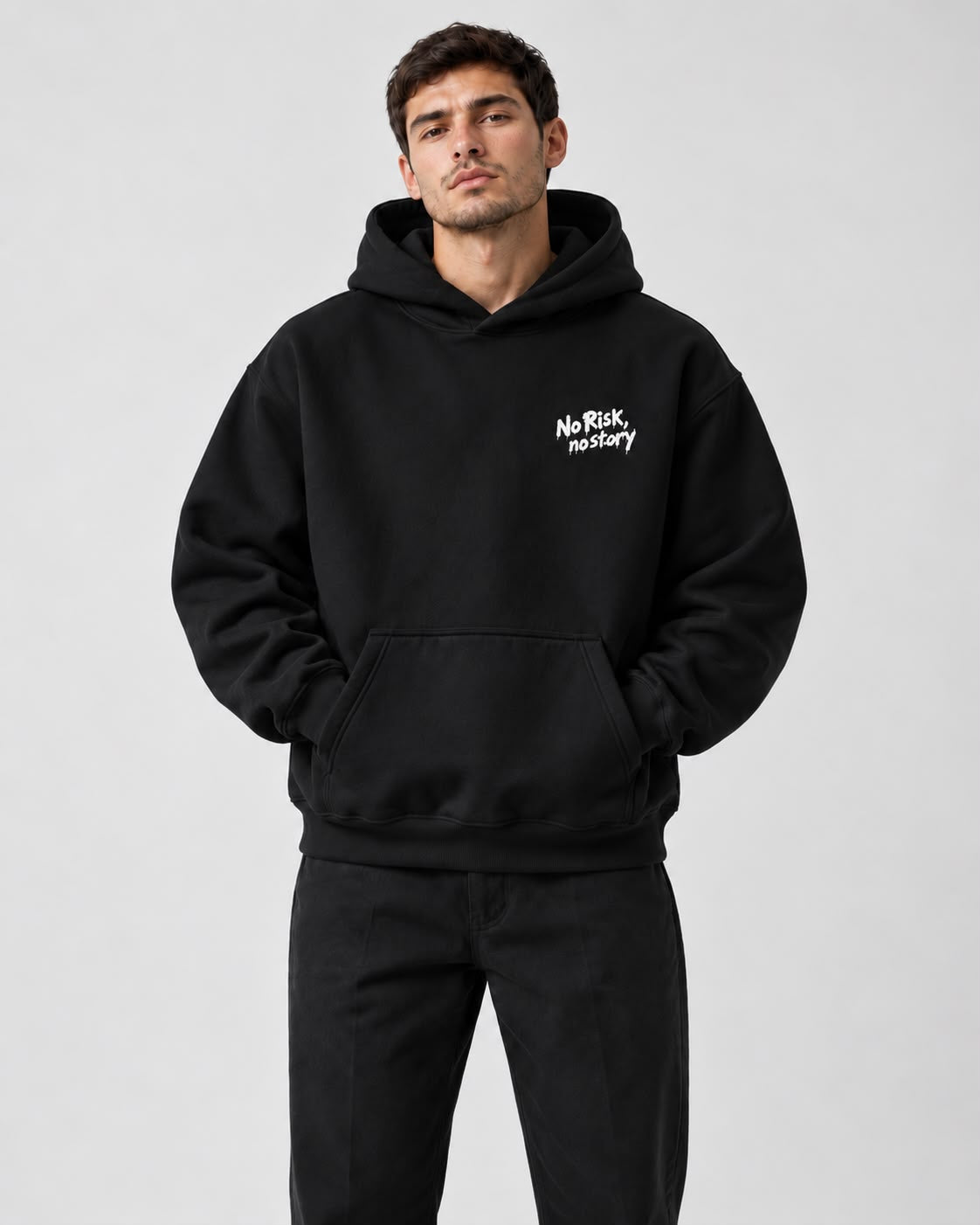 Hoodie Spoon Kid noir NO TIME, vue de face portée